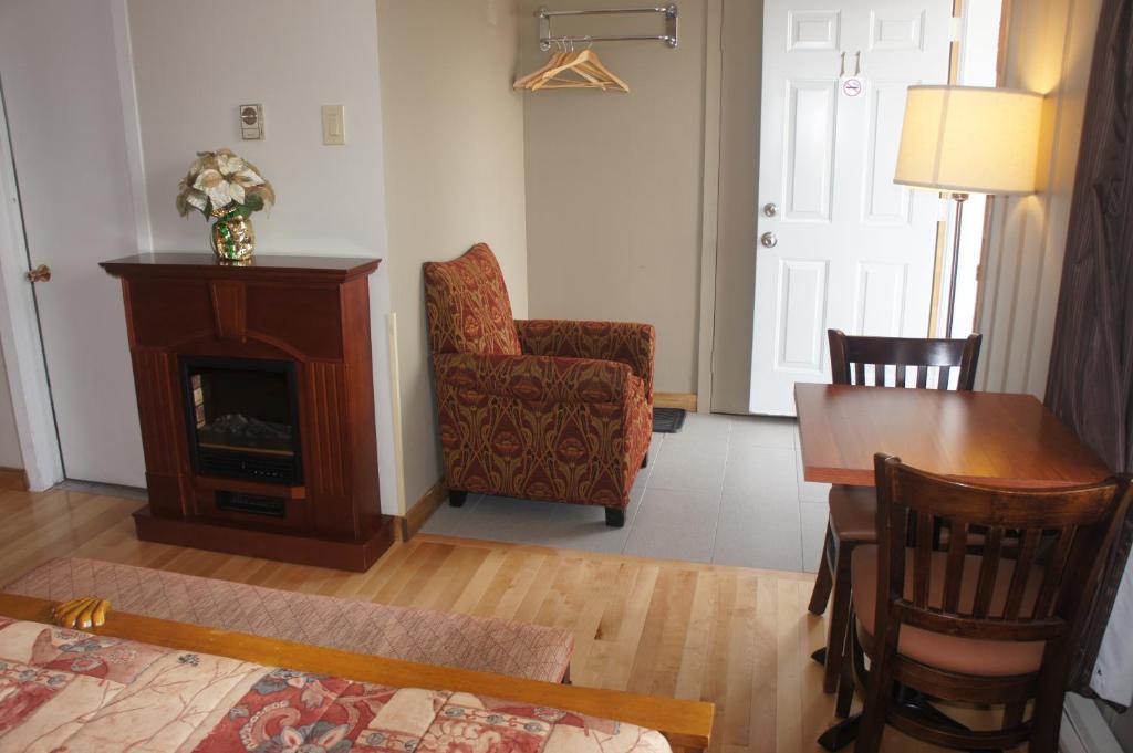 Motel Clair Mont Sainte-Agathe-des-Monts Phòng bức ảnh