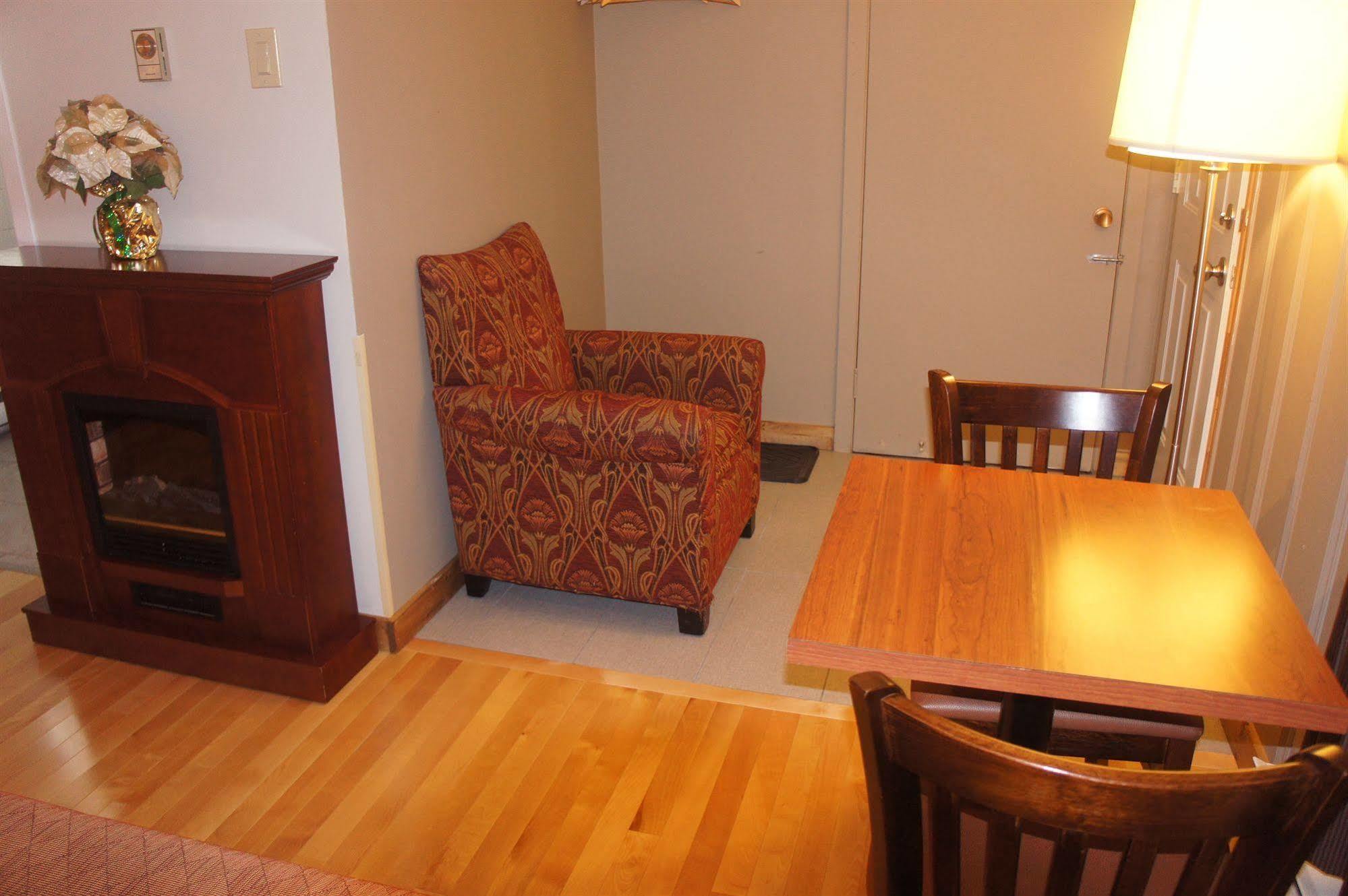 Motel Clair Mont Sainte-Agathe-des-Monts Ngoại thất bức ảnh