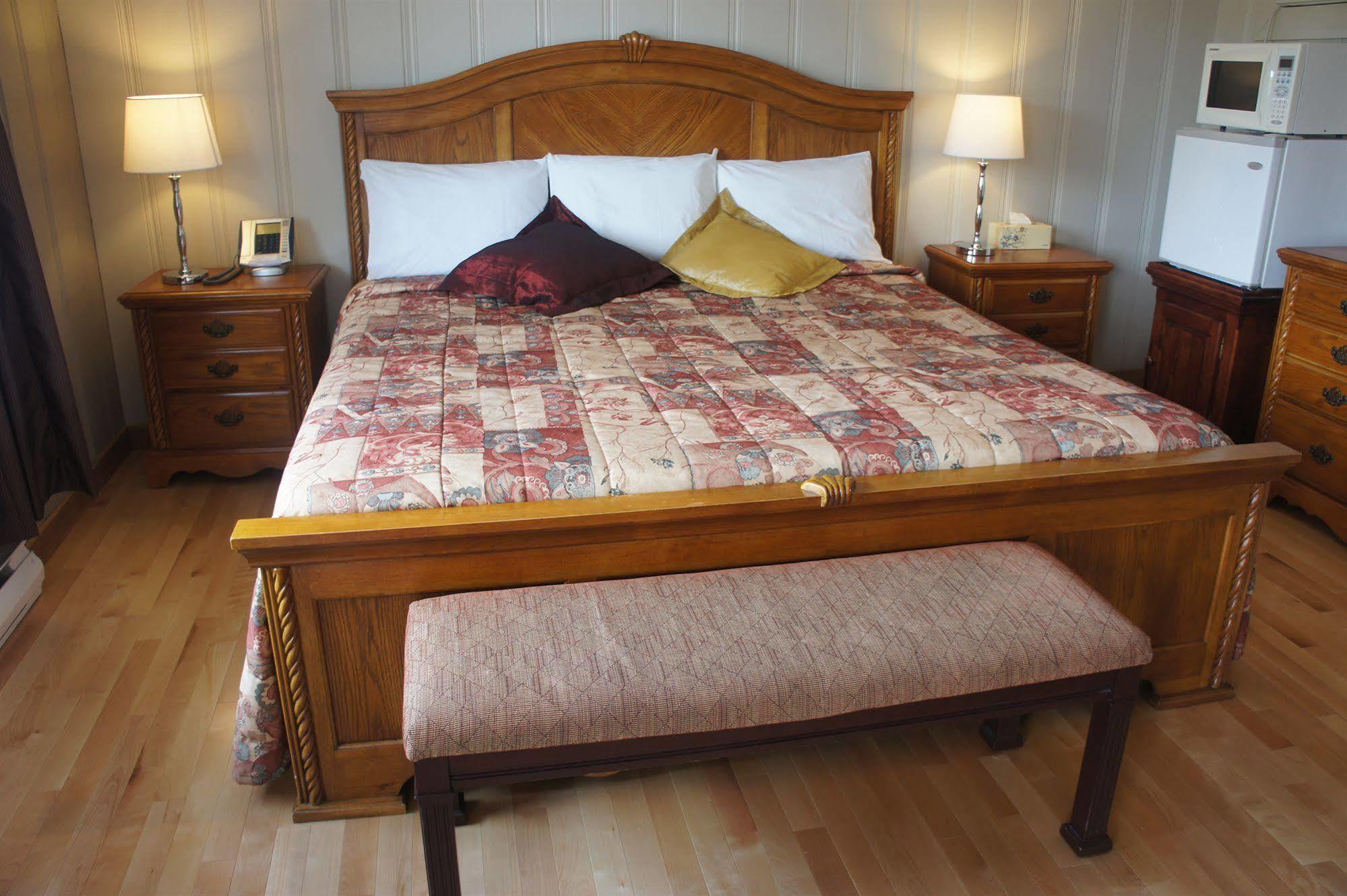 Motel Clair Mont Sainte-Agathe-des-Monts Ngoại thất bức ảnh