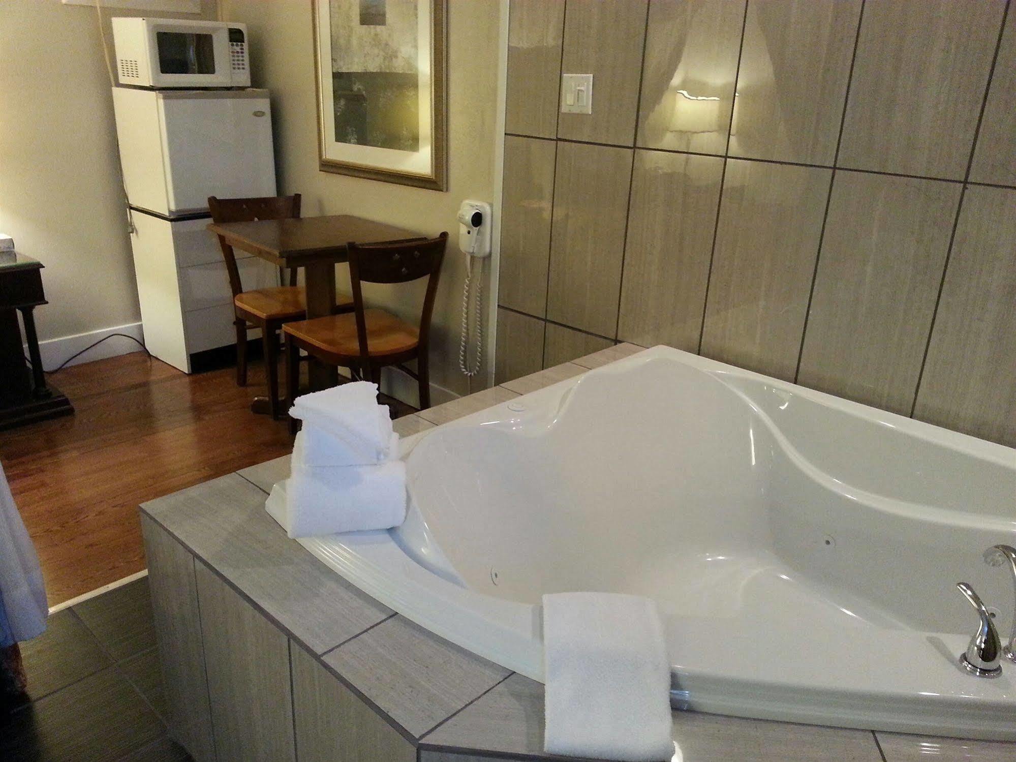 Motel Clair Mont Sainte-Agathe-des-Monts Ngoại thất bức ảnh